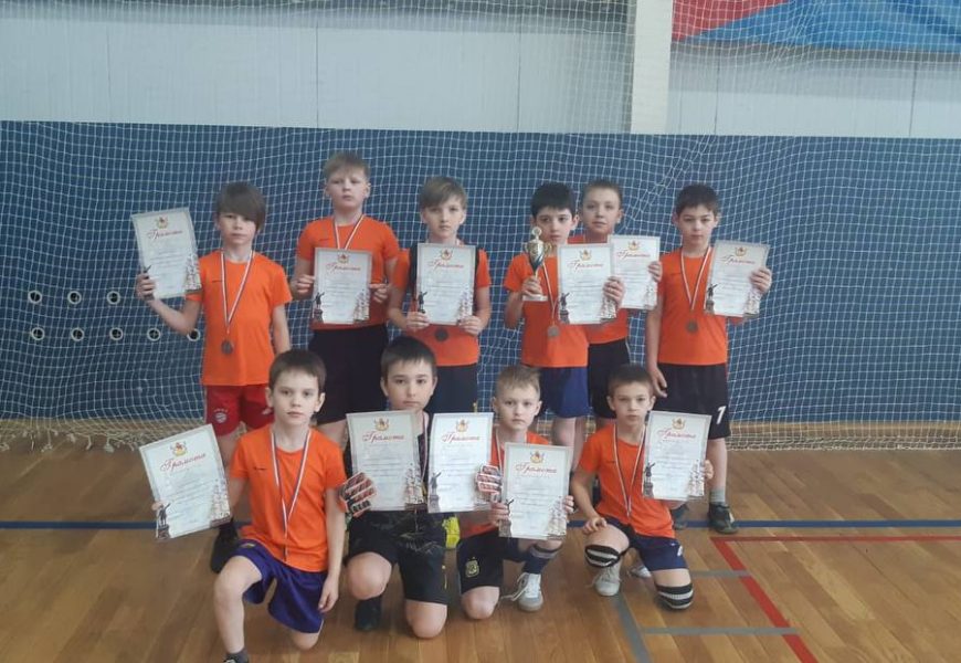 Турнир по мини-футболу.