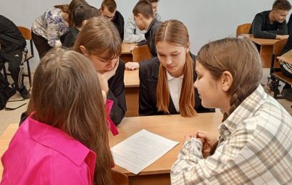 Круглый стол «Молодежь против экстремизма и терроризма» Круглый стол «Молодежь против экстремизма и терроризма»